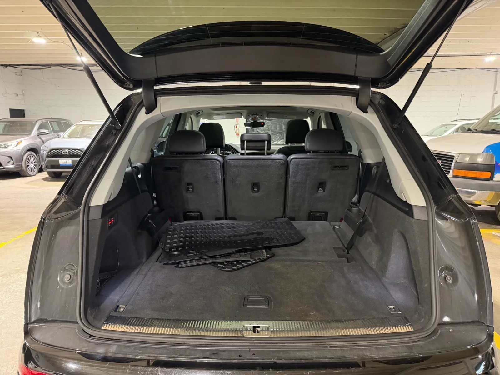 Audi Q7 photo 7