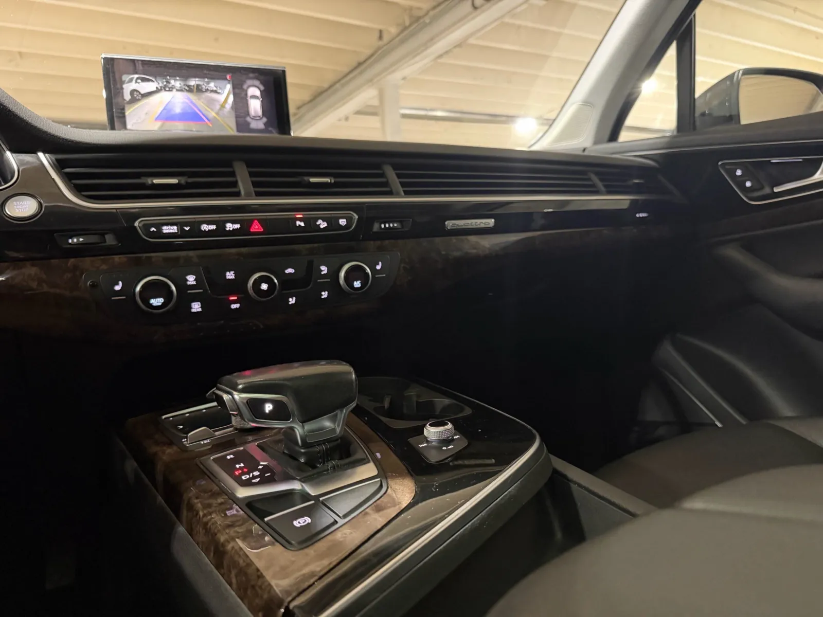 Audi Q7 photo 16