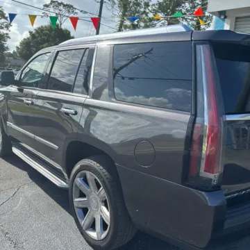 More photos of 2015 Cadillac Escalade Luxury at 101 Motors, NJ