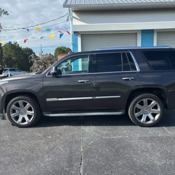 Another view of 2015 Cadillac Escalade Luxury for sale in Carlstadt, NJ at 101 Motors