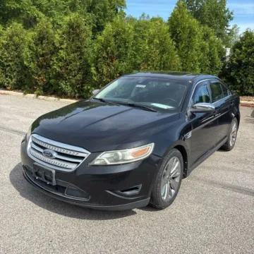 Black 2010 Ford Taurus Limited for sale in Carlstadt, NJ
