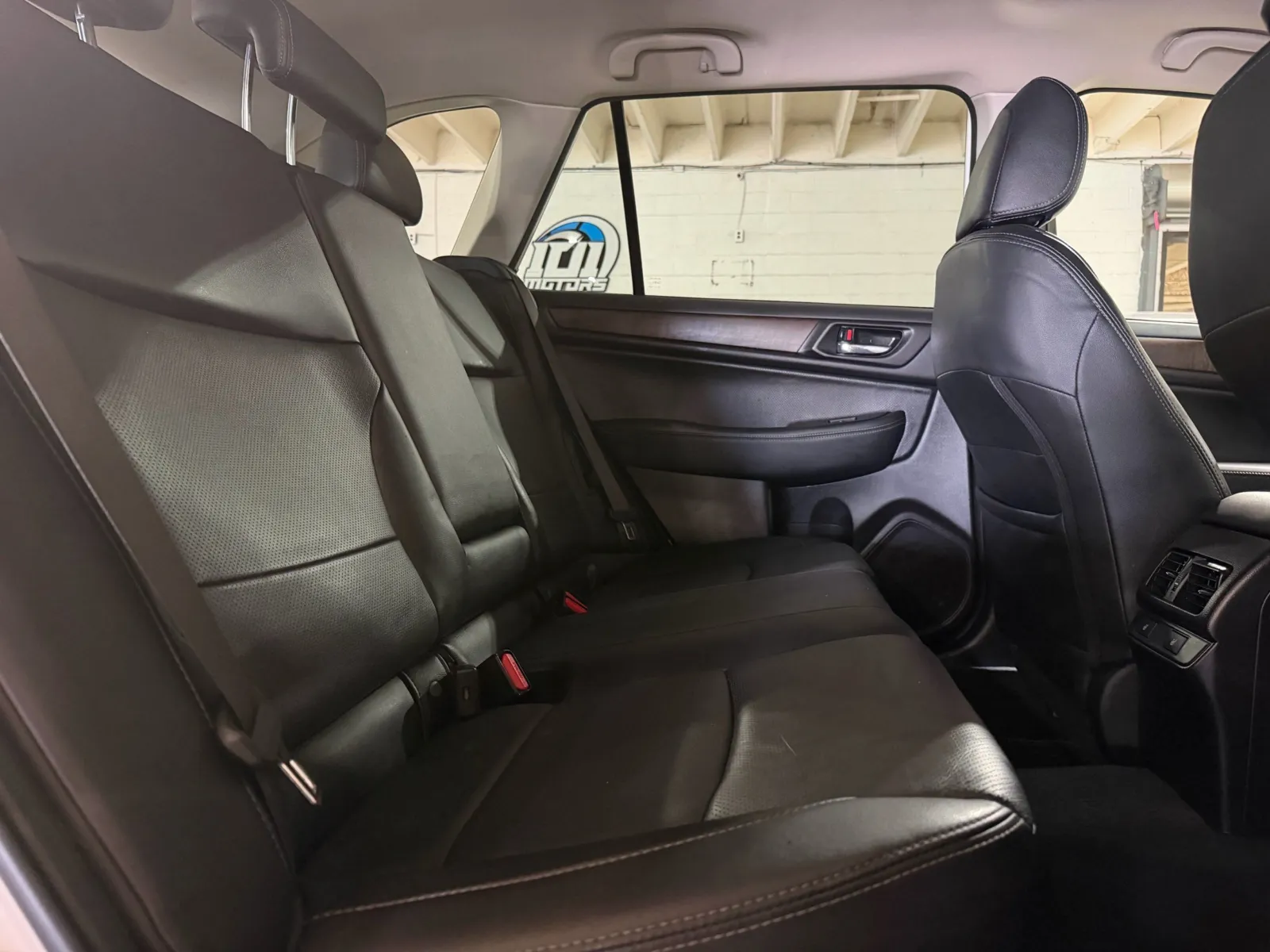 Subaru Outback photo 11