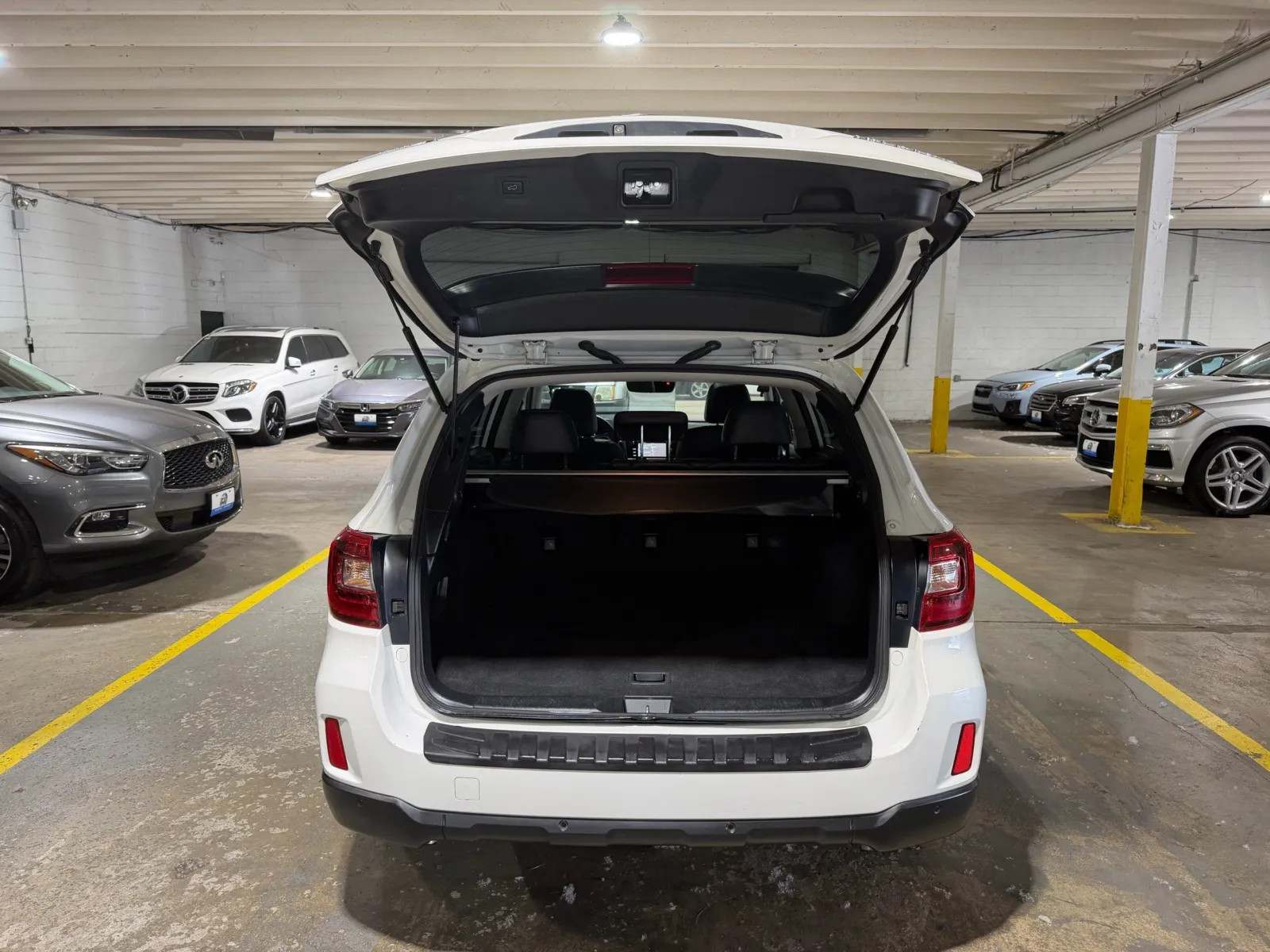 Subaru Outback photo 7
