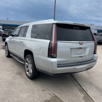 More photos of 2017 Cadillac Escalade ESV Luxury at 101 Motors, NJ