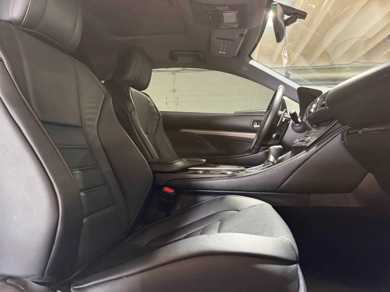 Lexus RC photo 8