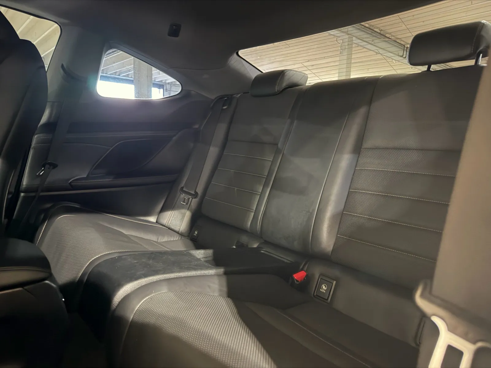 Lexus RC photo 9