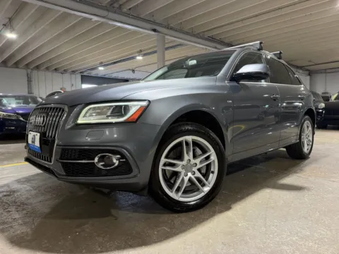 Photos of 2015 Audi Q5 3.0T Premium Plus for sale in Carlstadt, NJ at 101 Motors