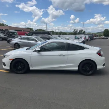 Another view of 2017 Honda Civic EX-L for sale in Carlstadt, NJ at 101 Motors