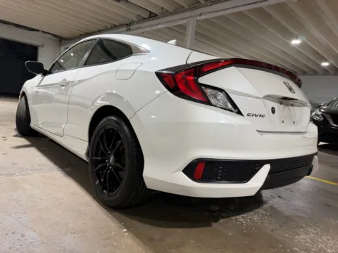 Another view of 2017 Honda Civic EX-L for sale in Carlstadt, NJ at 101 Motors