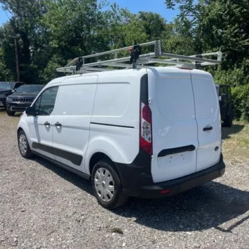 More photos of 2022 Ford Transit Connect XL Cargo Van at 101 Motors, NJ