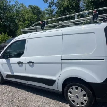 More photos of 2022 Ford Transit Connect XL Cargo Van at 101 Motors, NJ