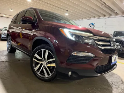 More photos of 2017 Honda Pilot Touring at 101 Motors, NJ