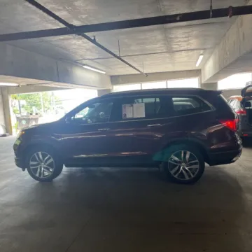 Another view of 2017 Honda Pilot Touring for sale in Carlstadt, NJ at 101 Motors