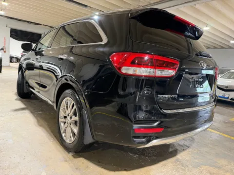 Another view of 2018 Kia Sorento 3.3L SXL for sale in Carlstadt, NJ at 101 Motors
