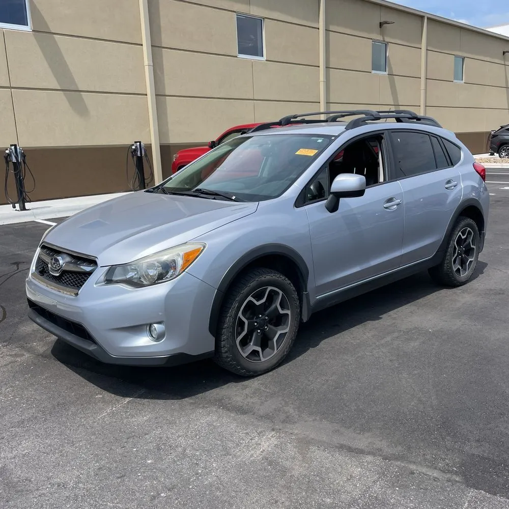 Silver 2014 Subaru XV Crosstrek 2.0i Limited for sale in Carlstadt, NJ