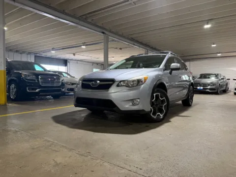Silver 2014 Subaru XV Crosstrek 2.0i Limited for sale in Carlstadt, NJ