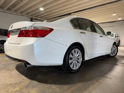More photos of 2013 Honda Accord EX-L at 101 Motors, NJ