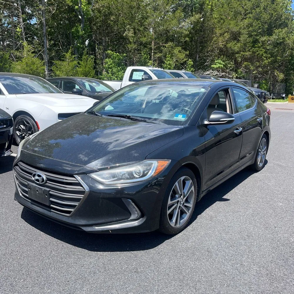 2017 Hyundai Elantra Limited FWD photo