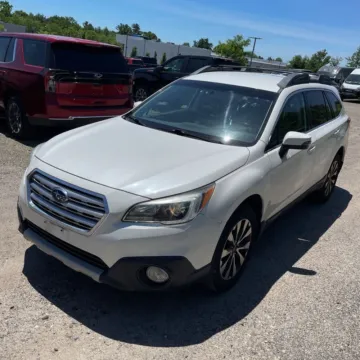 White 2016 Subaru Outback 2.5i Limited for sale in Carlstadt, NJ