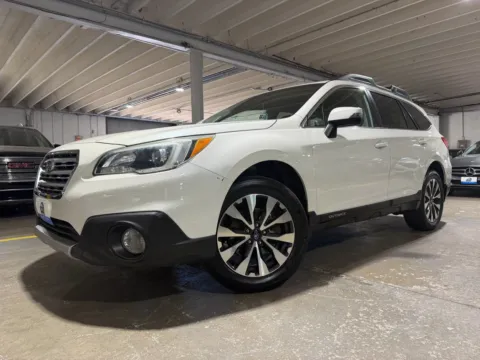 Photos of 2016 Subaru Outback 2.5i Limited for sale in Carlstadt, NJ at 101 Motors