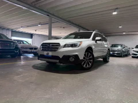 White 2016 Subaru Outback 2.5i Limited for sale in Carlstadt, NJ