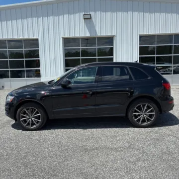 Another view of 2016 Audi SQ5 3.0T Premium Plus for sale in Carlstadt, NJ at 101 Motors