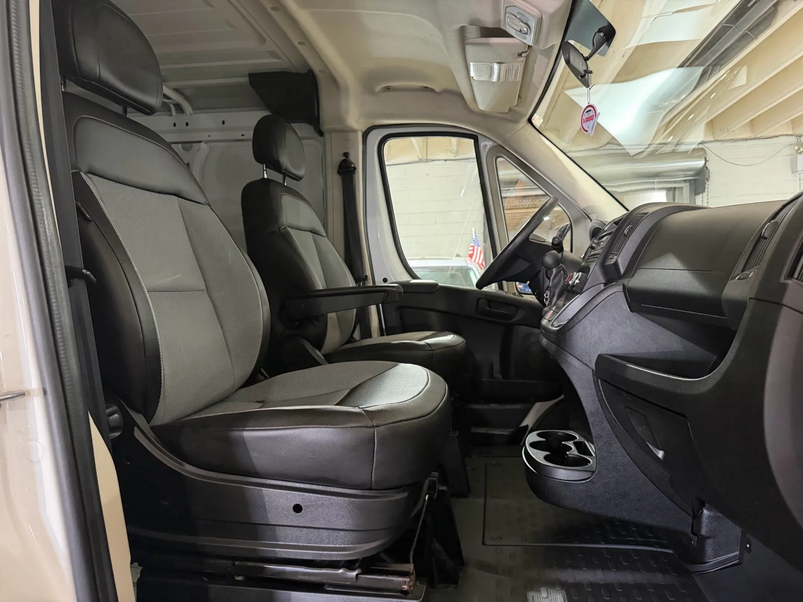 Ram ProMaster 1500 photo 9