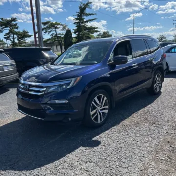 Blue 2017 Honda Pilot Touring for sale in Carlstadt, NJ