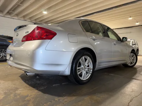More photos of 2013 INFINITI G37x at 101 Motors, NJ
