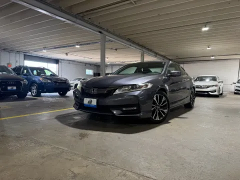 Silver 2017 Honda Accord EX-L for sale in Carlstadt, NJ