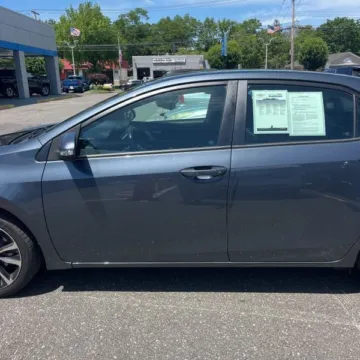 More photos of 2018 Toyota Corolla SE at 101 Motors, NJ