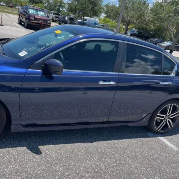 More photos of 2017 Honda Accord Sport at 101 Motors, NJ