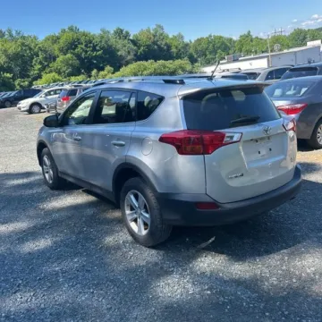 More photos of 2013 Toyota RAV4 XLE at 101 Motors, NJ