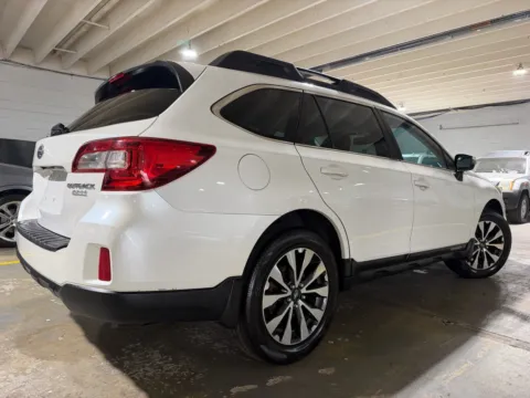 More photos of 2016 Subaru Outback 2.5i Limited at 101 Motors, NJ