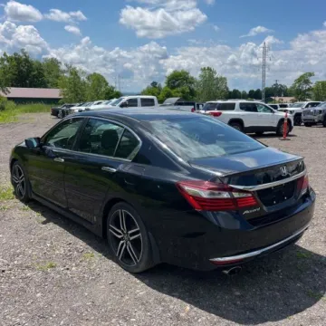 More photos of 2017 Honda Accord Sport SE at 101 Motors, NJ