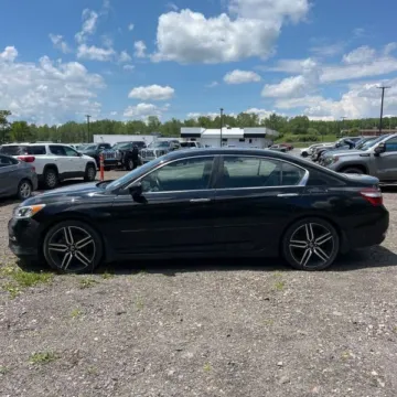 Another view of 2017 Honda Accord Sport SE for sale in Carlstadt, NJ at 101 Motors