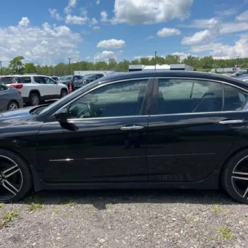 More photos of 2017 Honda Accord Sport SE at 101 Motors, NJ