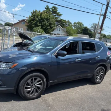 Another view of 2016 Nissan Rogue SL for sale in Carlstadt, NJ at 101 Motors