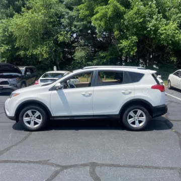 More photos of 2013 Toyota RAV4 XLE at 101 Motors, NJ