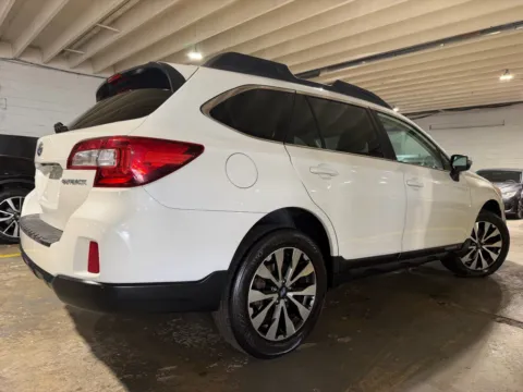 More photos of 2015 Subaru Outback 2.5i Limited at 101 Motors, NJ