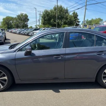 More photos of 2016 Subaru Legacy 2.5i Limited at 101 Motors, NJ