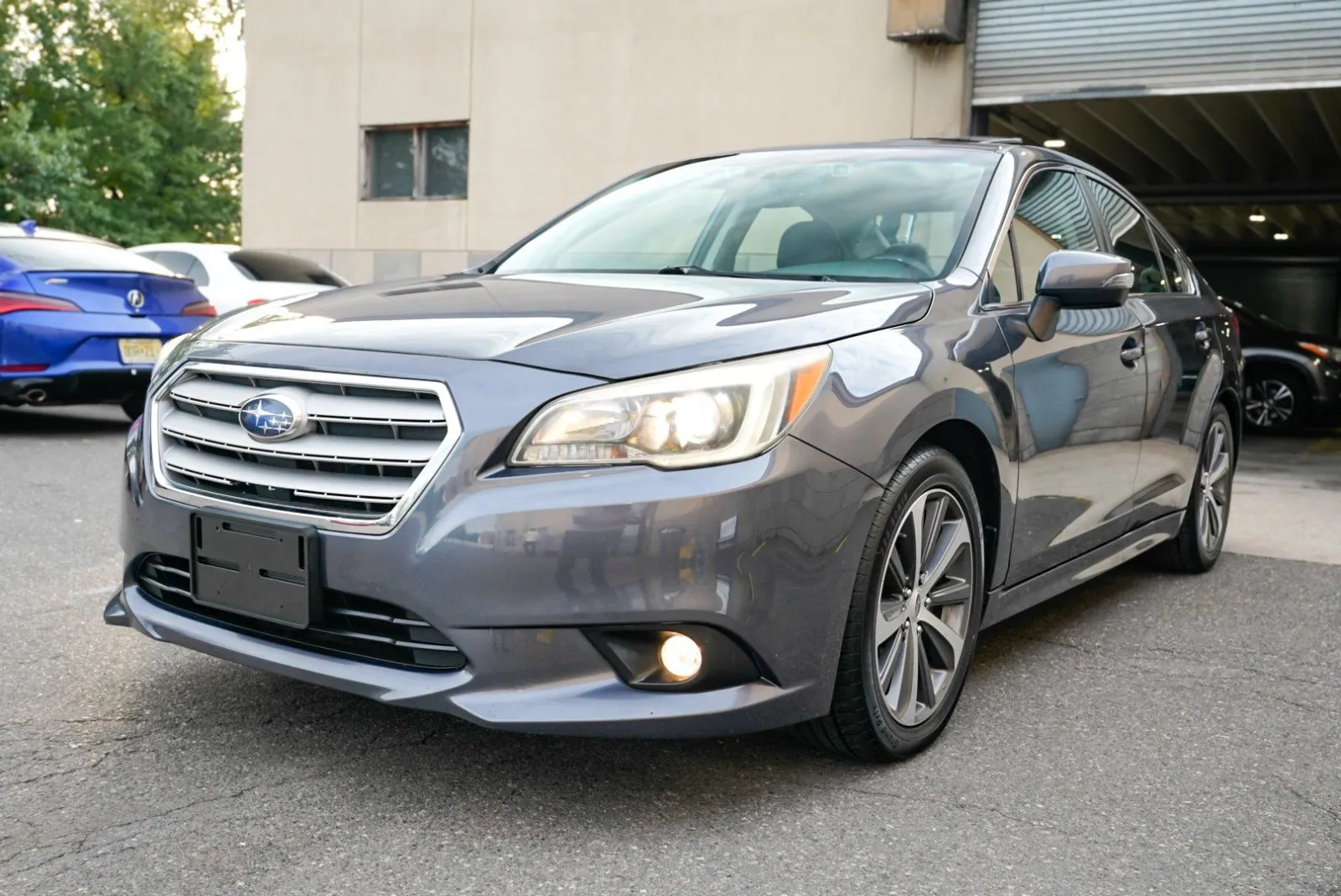 Subaru Legacy photo 9