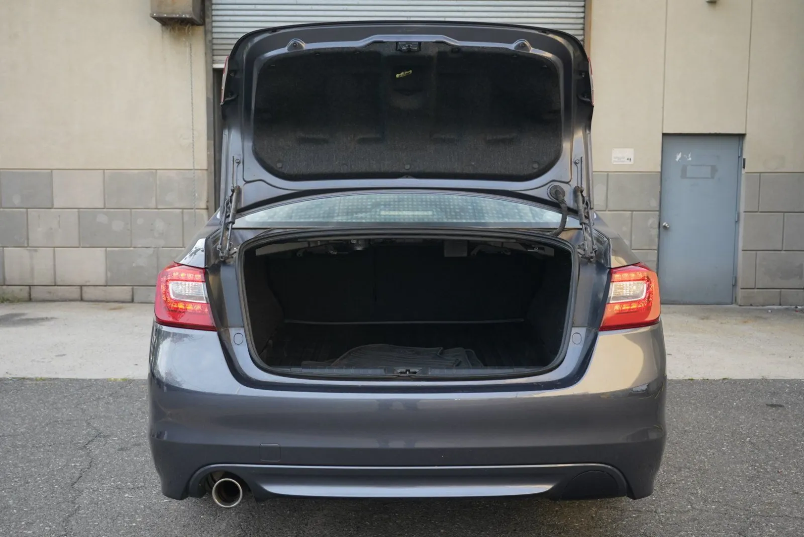 Subaru Legacy photo 29