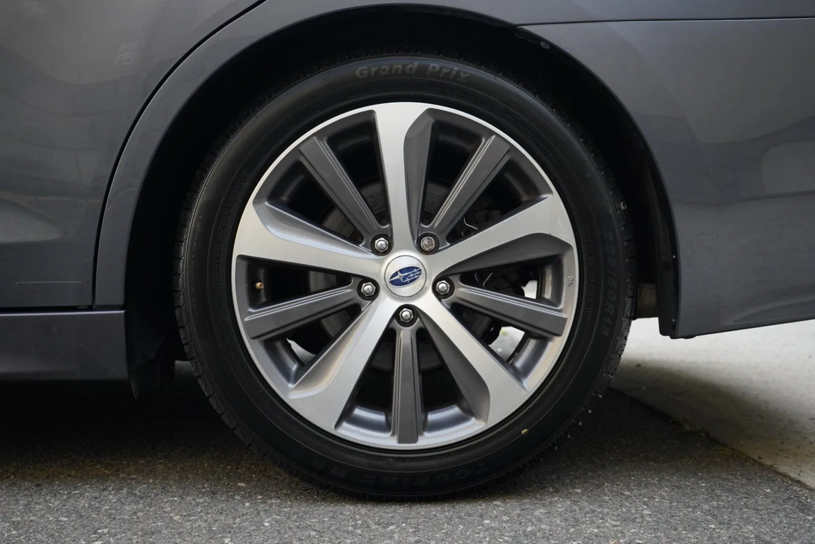 Subaru Legacy photo 15