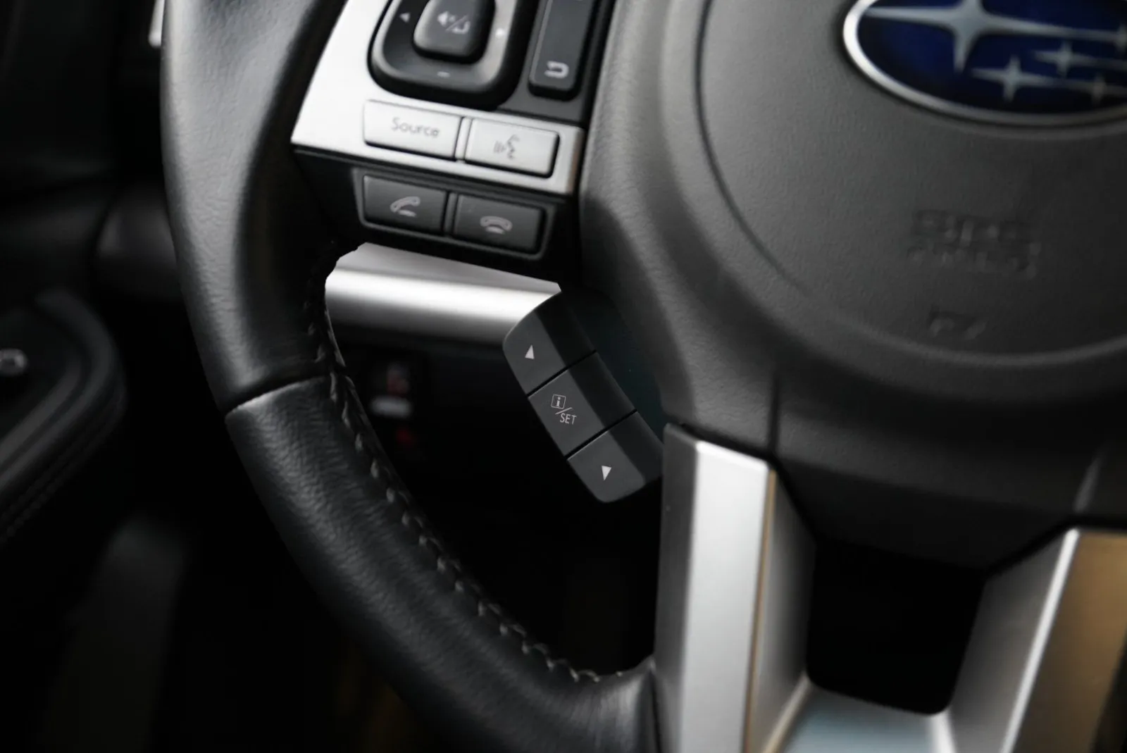 Subaru Legacy photo 51