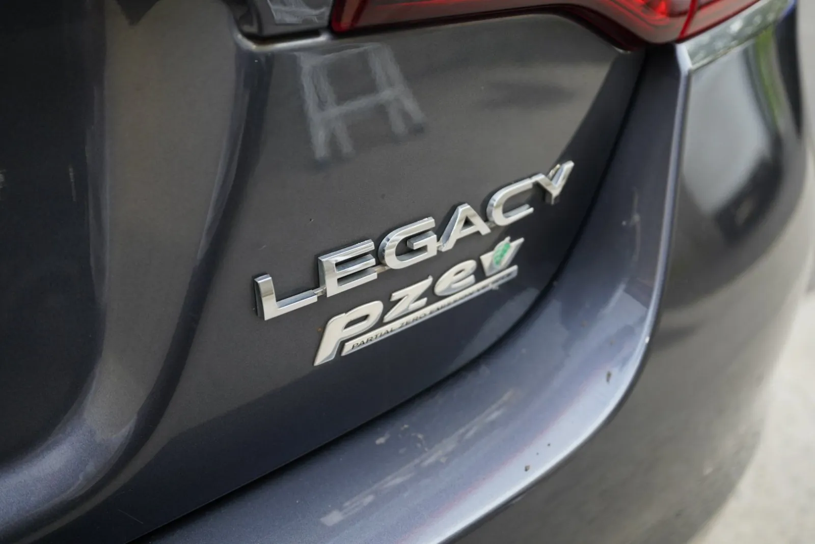 Subaru Legacy photo 11