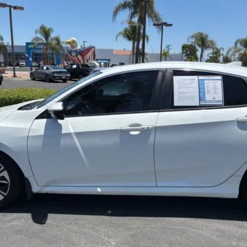 More photos of 2017 Honda Civic EX-L at 101 Motors, NJ
