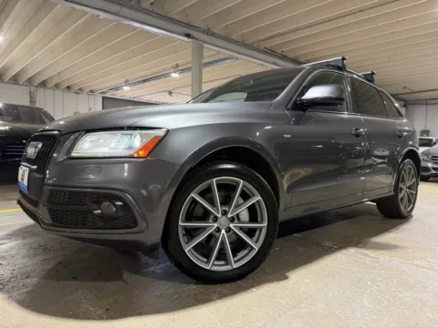 Photos of 2016 Audi Q5 3.0T Premium Plus for sale in Carlstadt, NJ at 101 Motors