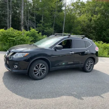 Another view of 2016 Nissan Rogue SL for sale in Carlstadt, NJ at 101 Motors