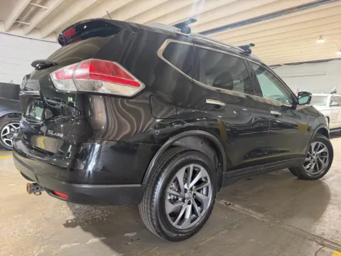 More photos of 2016 Nissan Rogue SL at 101 Motors, NJ